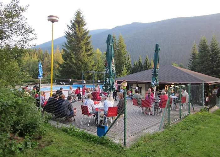 U Přehrady Hotel